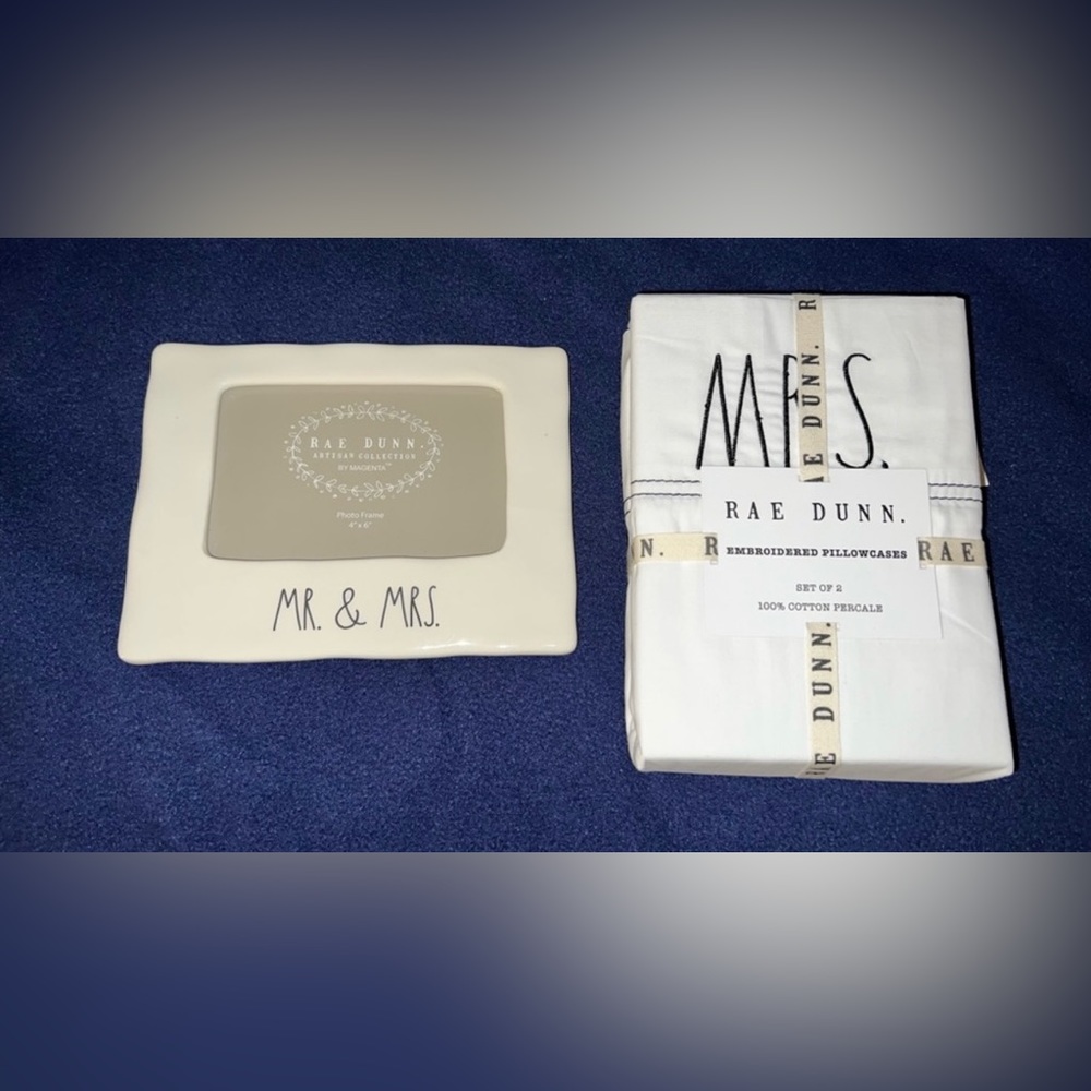 Rae dunn Mr&mrs set